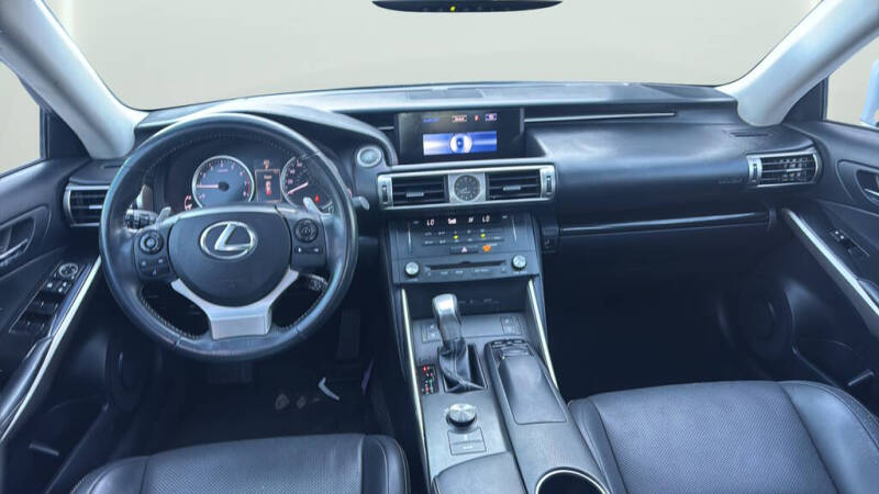 2015 Lexus IS 250