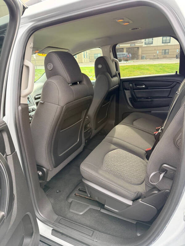 2016 GMC Acadia SLE-1