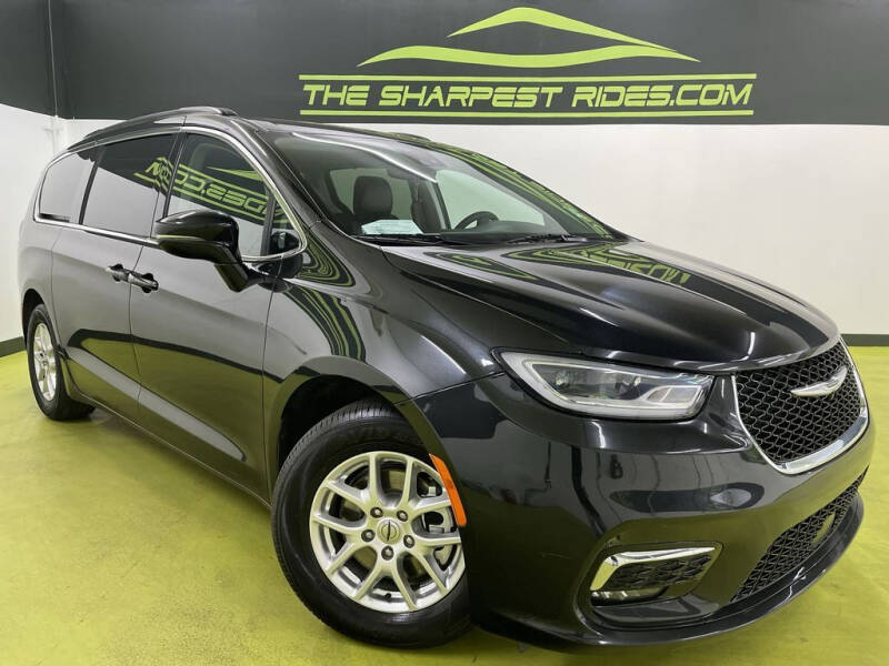 2022 Chrysler Pacifica Touring L