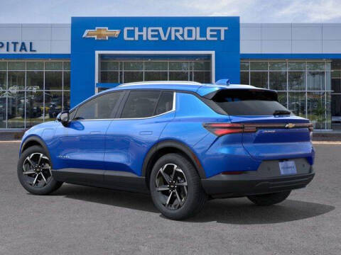 2026 Chevrolet Equinox EV LT 2