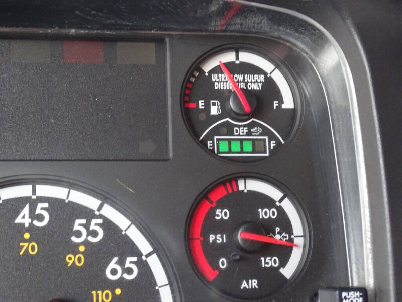 2014 Freightliner M2 106