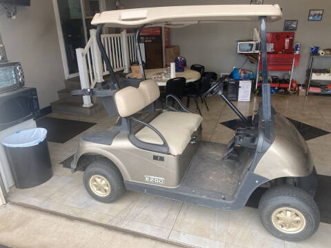 2016 E-Z-GO RXV