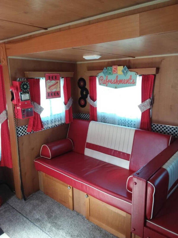 2018 Riverside 290rl Retro