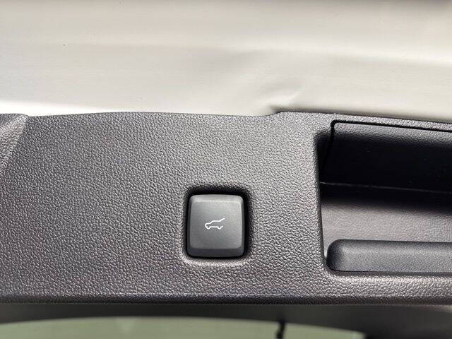 2026 Ford Escape Hybrid ST-Line Select