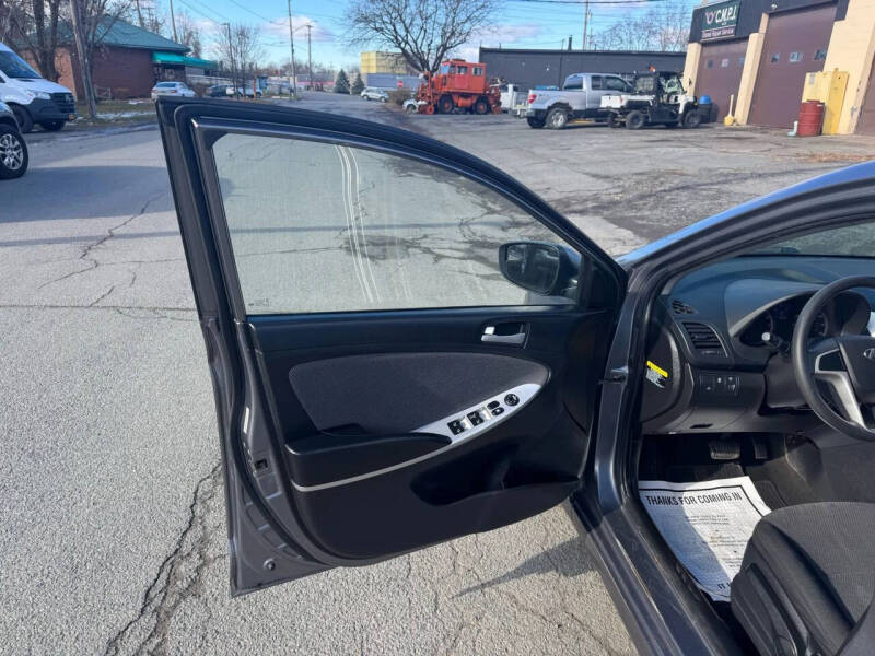 2014 Hyundai Accent GS