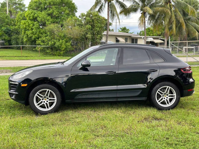 2017 Porsche Macan S