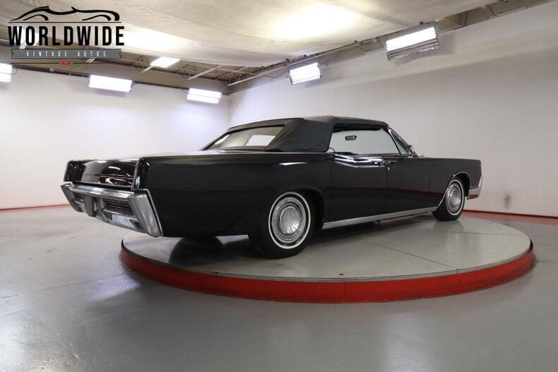 1967 Lincoln Continental