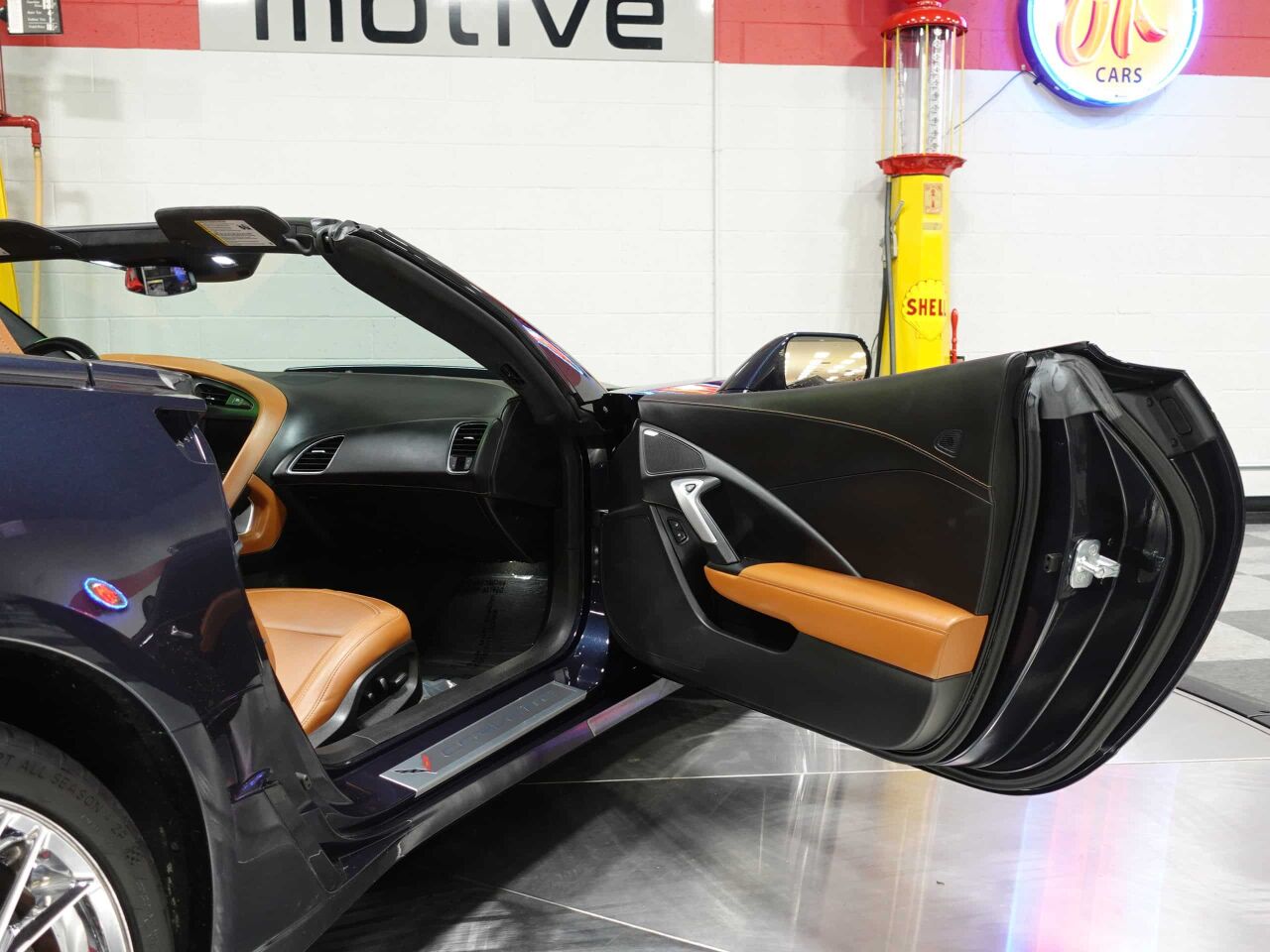 2015 Chevrolet Corvette 23