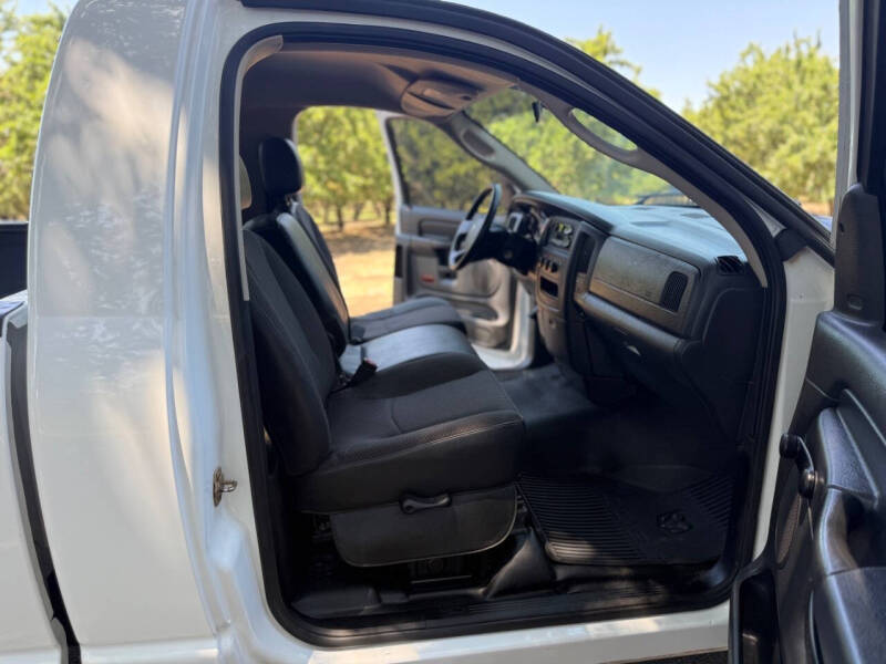 2005 Dodge Ram 2500 ST