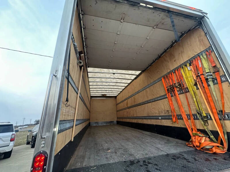 2019 International DuraStar 4300