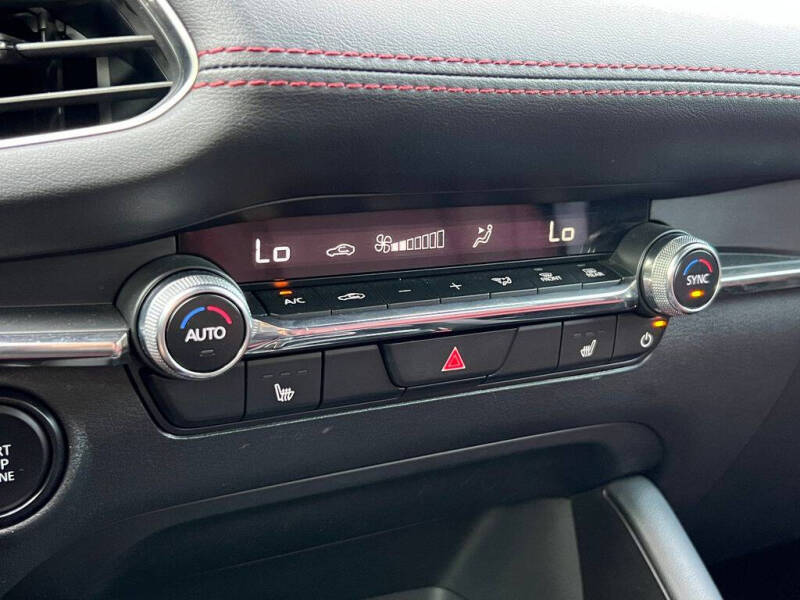 2024 Mazda Mazda3 Hatchback 2.5 S Carbon Edition
