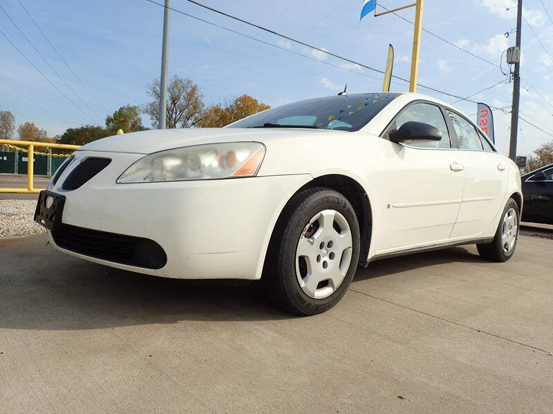 2008 Pontiac G6 for sale at RPM AUTO SALES - MAIN in Flint MI