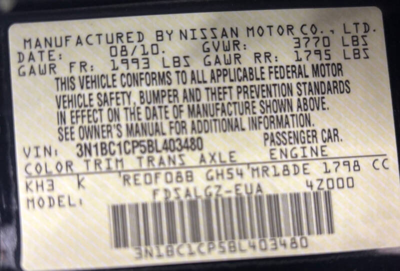 2011 Nissan Versa 1.8 SL