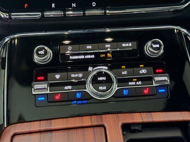 2024 Lincoln Navigator Reserve