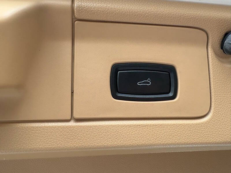 2012 Porsche Panamera S Hybrid