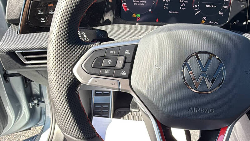 2026 Volkswagen Golf GTI SE