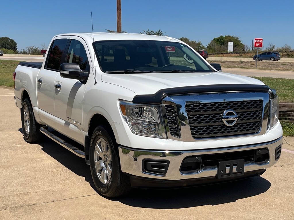 2018 Nissan Titan for sale at BANKERS AUTOS in Denton, TX