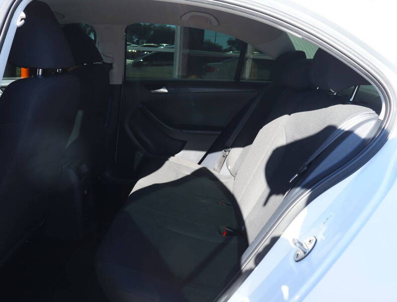 2015 Volkswagen Jetta