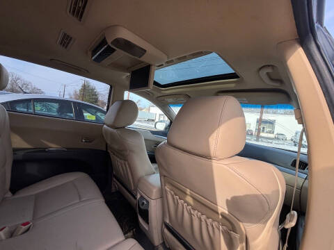 2006 Subaru B9 Tribeca 7-Pass.