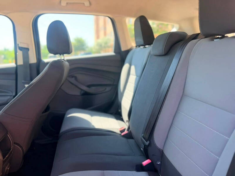 2017 Ford Escape S
