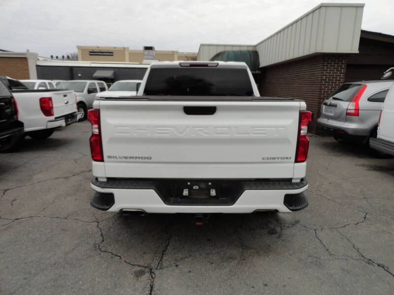 2019 Chevrolet Silverado 1500 Custom