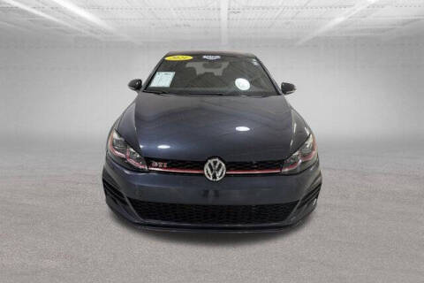 2021 Volkswagen Golf GTI SE