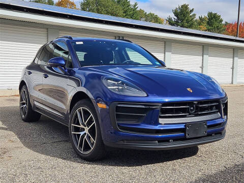 2025 Porsche Macan