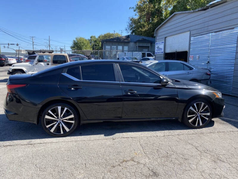 2021 Nissan Altima 2.5 SR