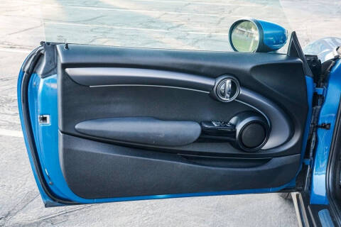 2023 MINI Hardtop 2 Door Cooper