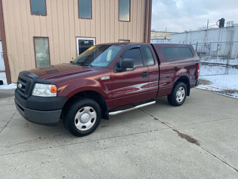 2006 Ford F-150 for sale at Walker Motors in Muncie IN