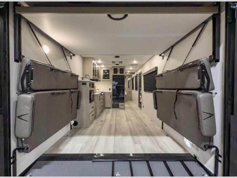 2026 Grand Design RV Momentum