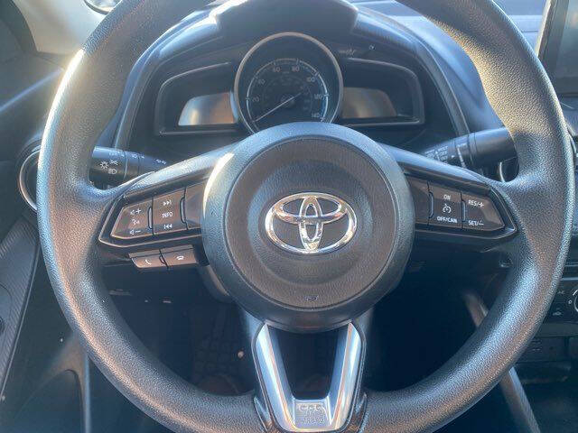 2019 Toyota Yaris LE