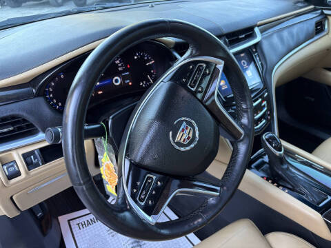 2013 Cadillac XTS Luxury Collection