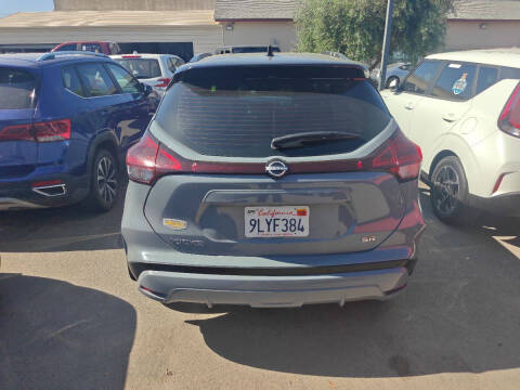 2024 Nissan Kicks SR