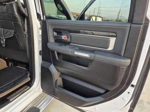 2016 RAM 1500 Laramie Limited