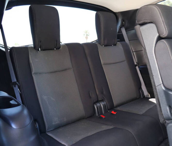 2020 Nissan Pathfinder S