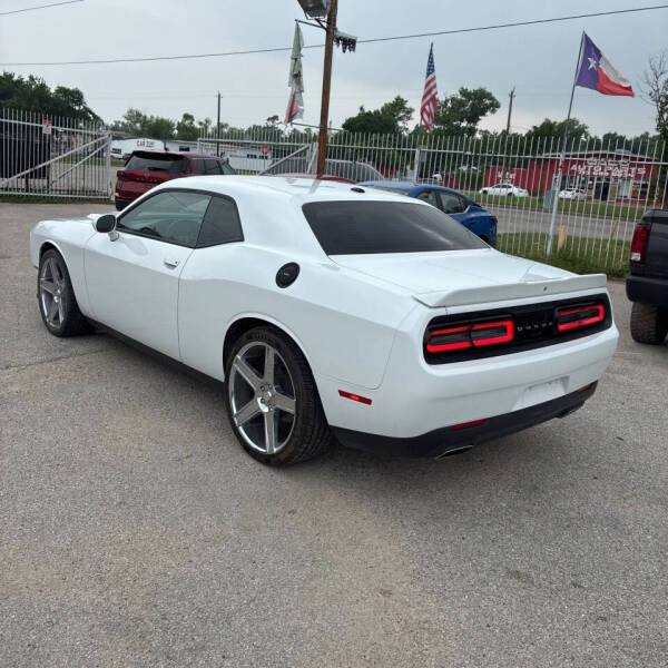 2019 Dodge Challenger SXT