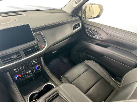 2022 GMC Yukon XL SLT