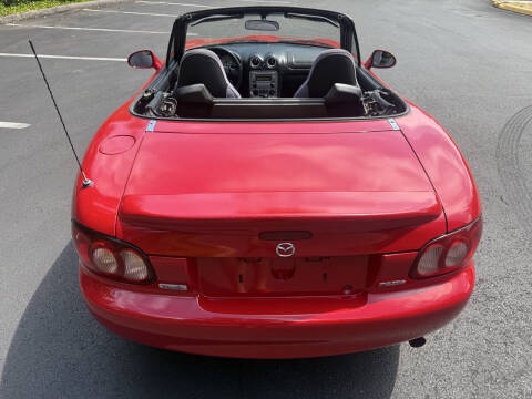 2005 Mazda MX-5 Miata Cloth