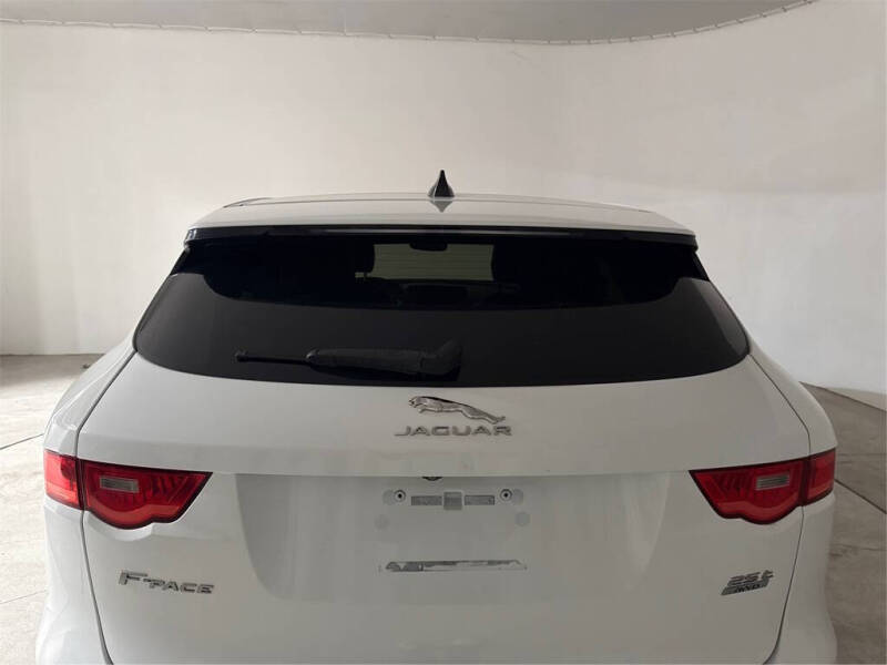 2020 Jaguar F-PACE 25t Premium