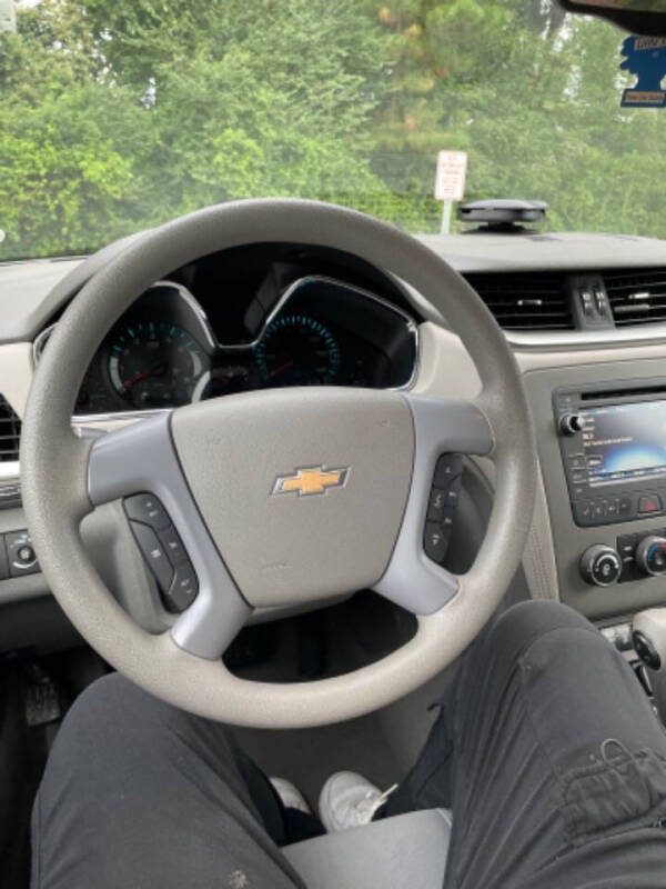 2017 Chevrolet Traverse LS