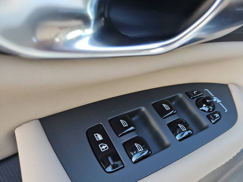 2026 Volvo XC90 B6 Ultra 7P