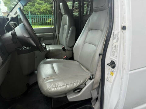 2010 Ford E-Series E-150