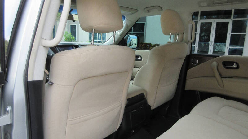 2017 Nissan Armada SV