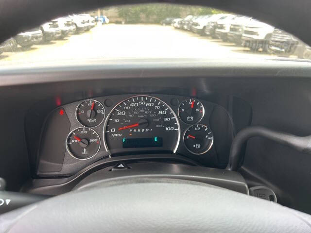 2025 Chevrolet Express 2500