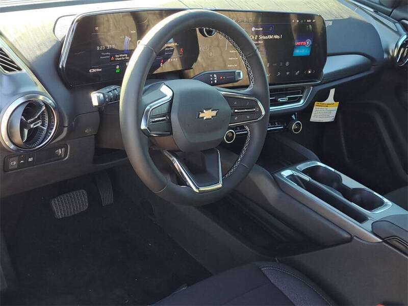 2026 Chevrolet Equinox EV LT 1