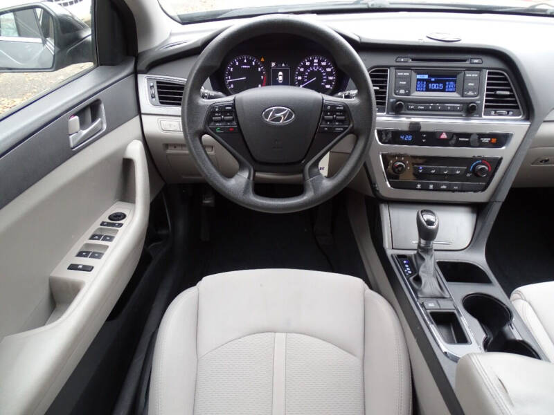 2015 Hyundai Sonata SE