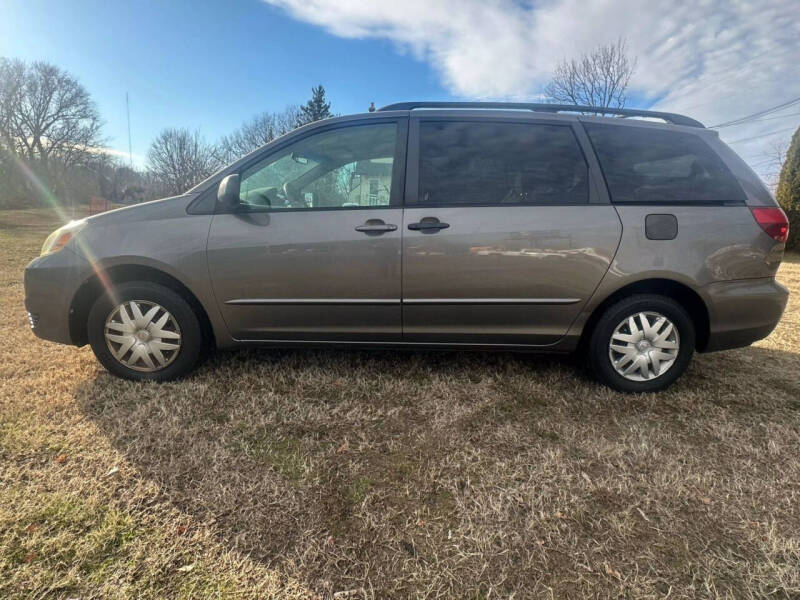 2004 Toyota Sienna