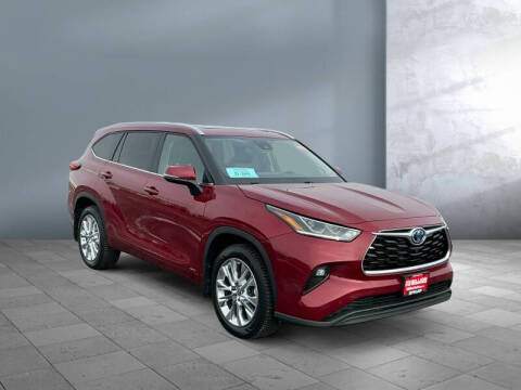2022 Toyota Highlander Hybrid Limited