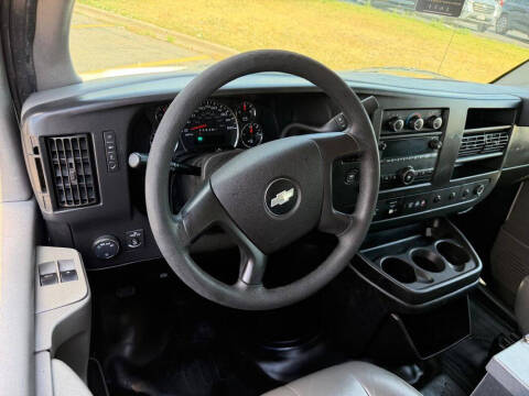2015 Chevrolet Express 2500